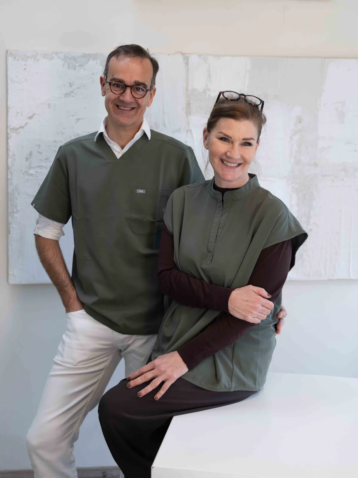 Dr Vaissière et Dr Bernard, orthodontistes spécialistes qualifiés recevant les patients de Mandelieu-la-Napoule